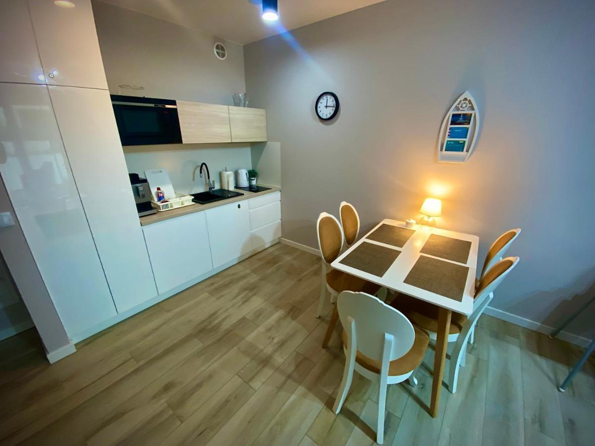 Zuza Apartament Rewal Exterior photo